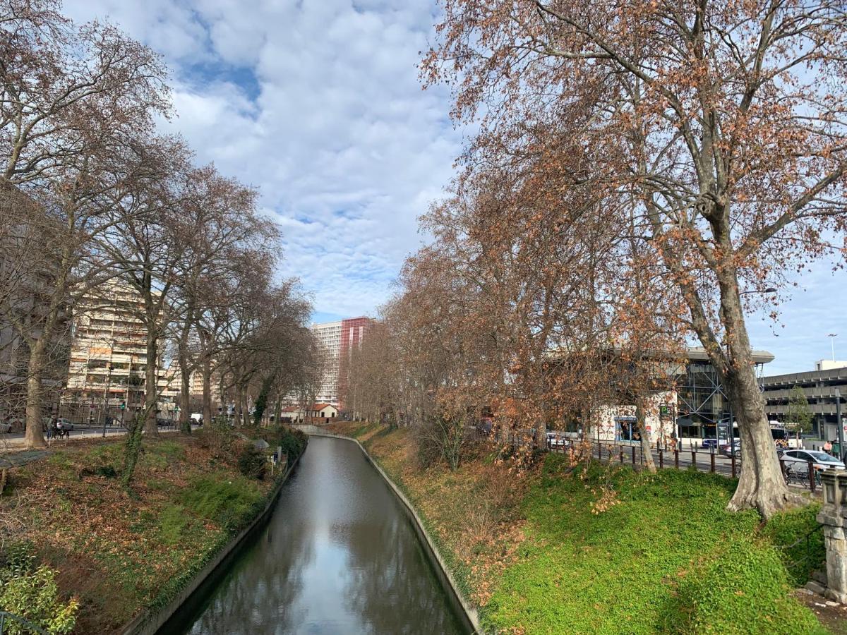 Gare Matabiau Toulouse agréable appartement au bord du canal Esterno foto