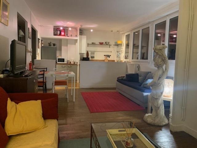 Gare Matabiau Toulouse agréable appartement au bord du canal Esterno foto